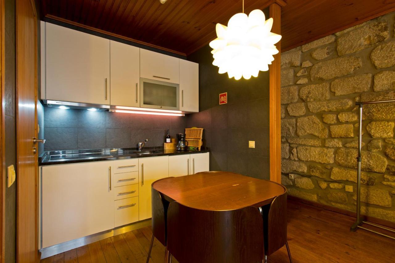 Charming Ribeira Apartment 328 Feet Douro River Porto Exterior photo